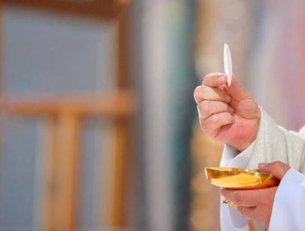 Sacerdote
