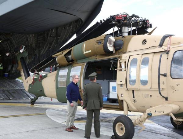 Estos son los helicópteros Black Hawk que Estados Unidos le entregará a Colombia.