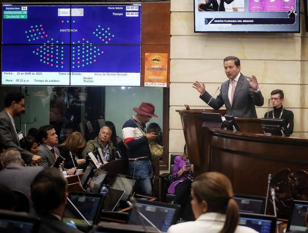 David Luna en el debate de moción de censura.