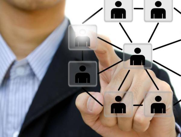 Si espera crecer en su carrera y aumentar sus posibilidades de éxito profesional, el networking es una buena forma para hacerlo.