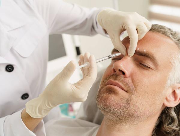 Expertos manifiestan que el bótox es seguro para las arrugas a corto y largo plazo.