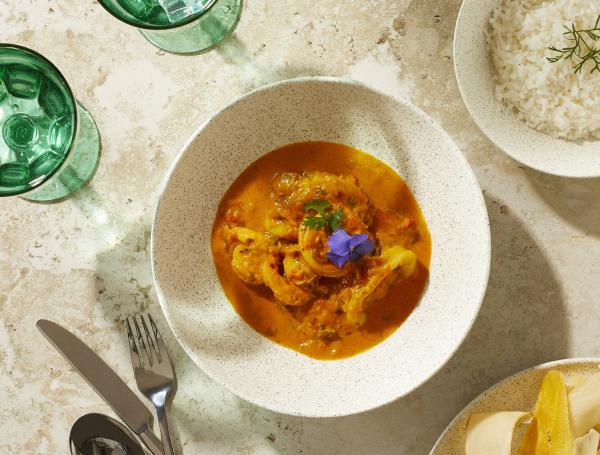 Encocado Lenu de Bacu, inspirado en sabores del Pacífico colombiano.