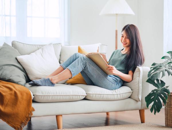 Existen otro tipos de descanso que el de dormir o acostarse, como leer, meditar o salir a ver la naturaleza.