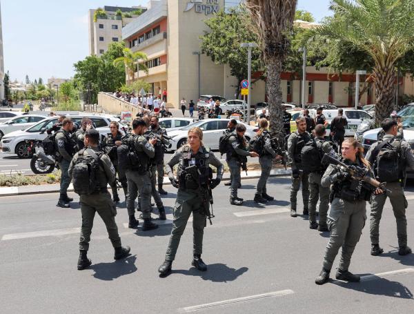 Peritos y elementos de la Policía se encuentran desplegados en la zona para iniciar las averiguaciones.