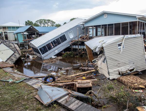 Casas destruidas en la localidad de Horseshoe Beach, en Florida.