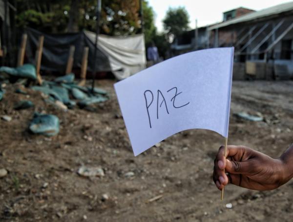 Ante los actos terroristas de los últimos días, la comunidad de Timba, Cauca marcho para pedir garantías al gobierno nacional