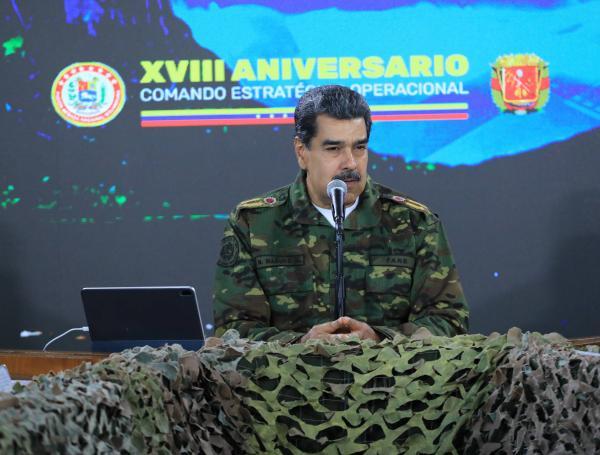 Maduro en aniversario del Ceofanb