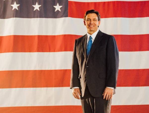 Ron DeSantis impulsó una medida migratoria que mantiene en alerta a los inmigrantes de Florida