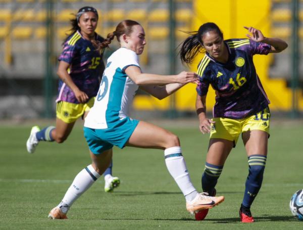 Acción del partido entre Colombia y Nueva Zelanda.