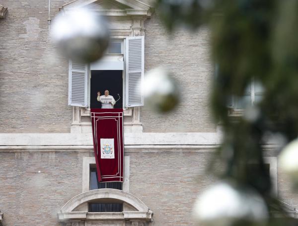 El Papa francisco desde el Vaticano