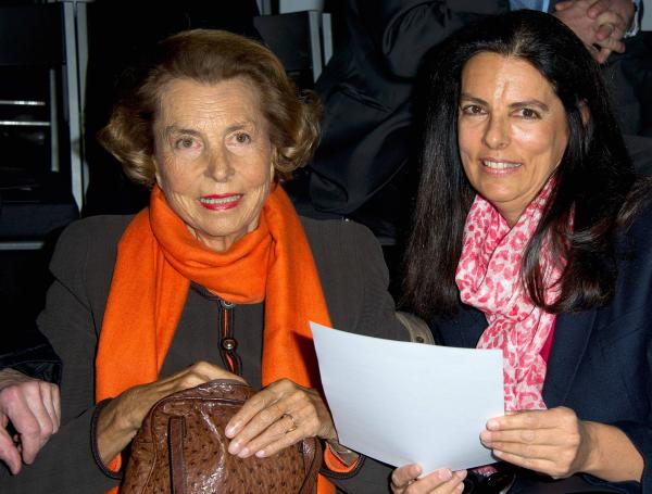 Con 70 años, Bettencourt Meyers hace pocas intervenciones públicas y prefiere pasar sus días entre su piano y sus libros.