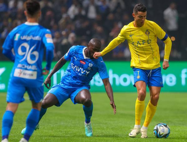 Cristiano Ronaldo, en acción contra el Al-Hilal.