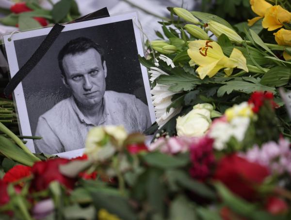 Homenajes al fallecido opositor ruso Alexéi Navalny.