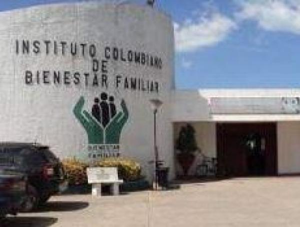 La menor permanece bajo custodia de Bienestar Familiar.