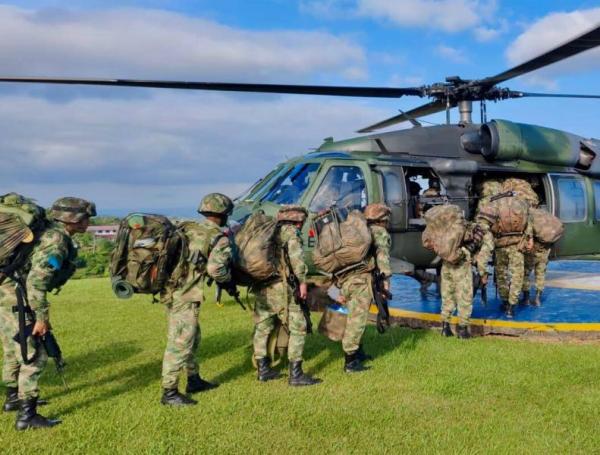 Foto de archivo de tropas del Ejército de Colombia