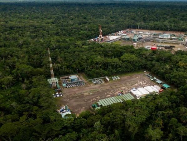 Perforación petrolera en el Yasuní de Ecuador.