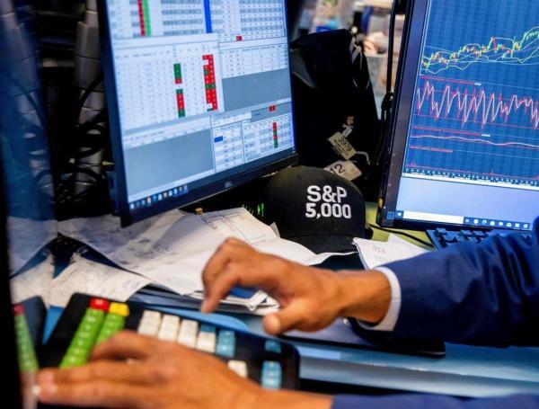 Una menor creación de empleo y un aumento del paro han aumentado los temores de una potencial recesión en EE.UU.