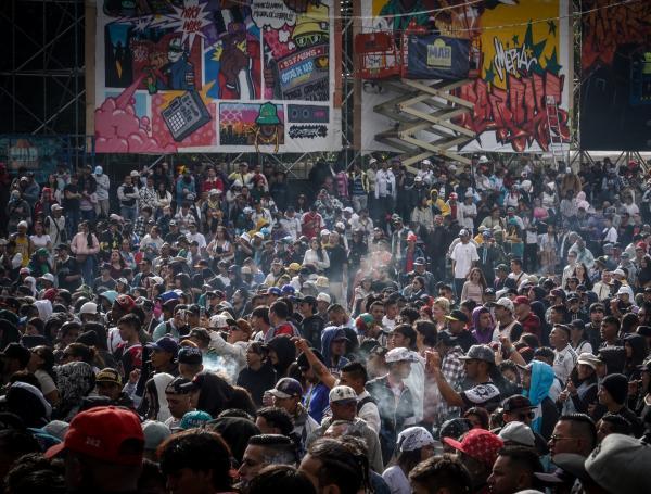Este sábado 17 y el domingo 18 de agosto se llevará a cabo Hip Hop al Parque 2024 en el Parque Simón Bolívar, que para su edición número 26 viene con una oferta variada de artistas, talleres, festivales, mercados de productos, entre otras sorpresas. Bogotá 18 de agosto del 2024. FOTO MAURICIO MORENO CEET  EL TIEMPO