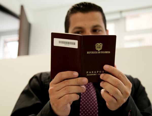 Los documentos que debe alistar para tramitar el pasaporte gratis en