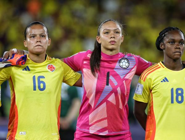 Juana Ortegón, Luisa Agudelo y Linda Caicedo