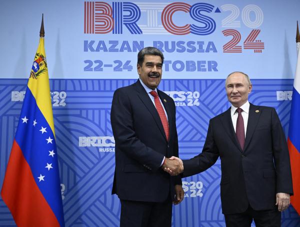 Nicolás Maduro y Vladimir Putin se reúnen en Kazán.