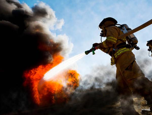 Bomberos no pudieron salvar a las menores.