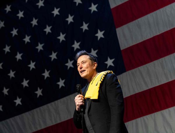  SpaceX and Tesla founder Elon Musk speaks at a town hall with Republican candidate U.S. Senate Dave McCormick at the Roxain Theater on October 20, 2024 in Pittsburgh, Pennsylvania. Musk also awarded an attendee $1 million dollars during the event. Musk has donated more than $75 million to America PAC, which he co-founded with fellow Silicon Valley venture capitalists and tech businessmen to support Republican presidential nominee, former U.S. President Donald Trump.   Michael Swensen/Getty Images/AFP (Photo by Michael Swensen / GETTY IMAGES NORTH AMERICA / Getty Images via AFP)