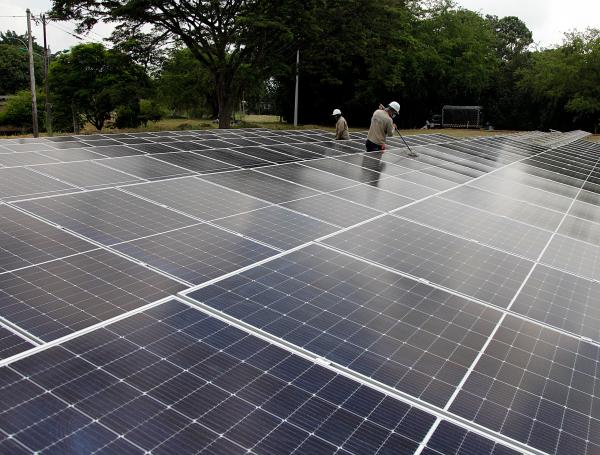 Colombia busca liderar la transición hacia las energías limpias en Latinoamérica.