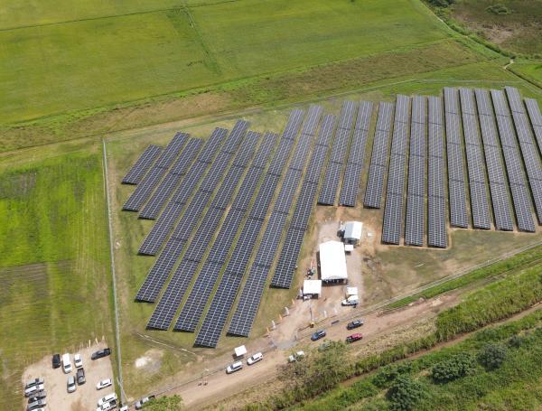 Granja Solar de Celsia en Panamá