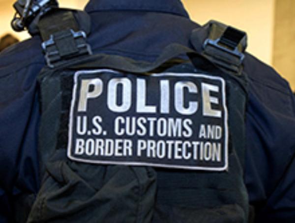 Oficial de CBP.