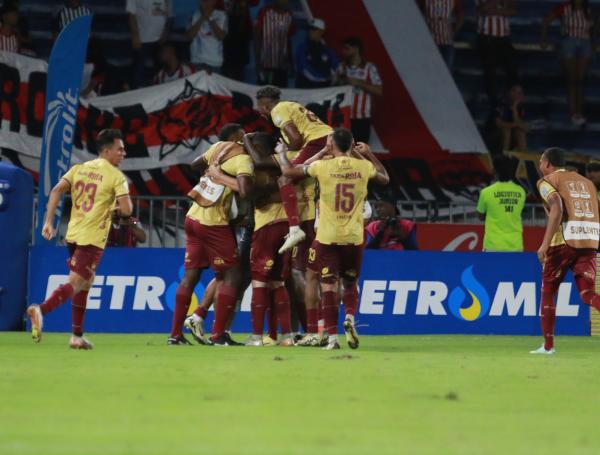 JUNIOR CONTRA TOLIMA