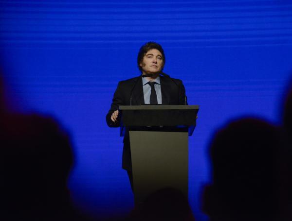 El Presidente Javier Milei de Argentina en una reciente reunión de la CPAC, en Buenos Aires.