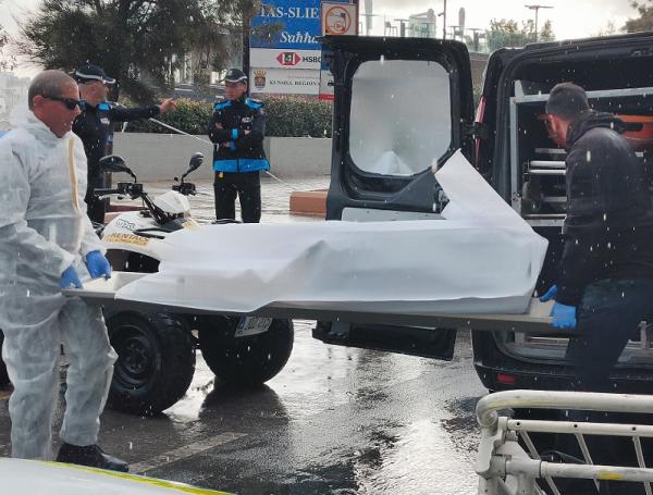  Recolección de la maleta y el cadáver en la zona de Sliema. Caso al que fue vinculado Andrés Leonardo Gamboa Durán.
