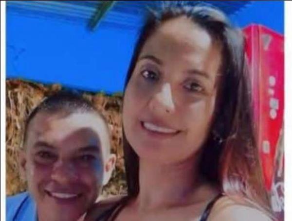 La pareja asesinada.