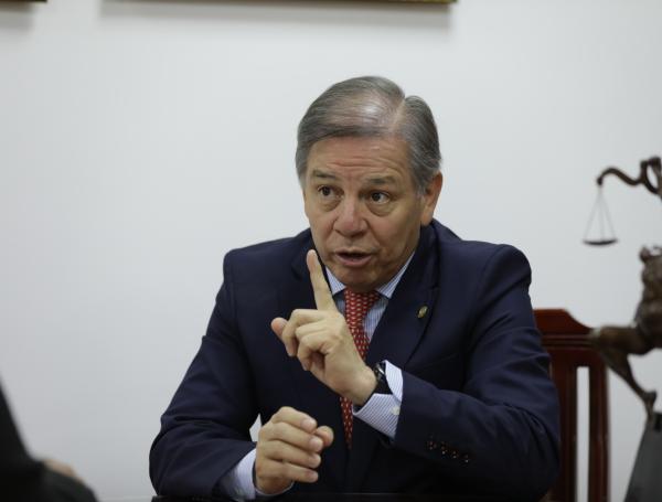 Presidente de la corte suprema de justicia , magistrado Octavio Augusto Tejeiro Duque,