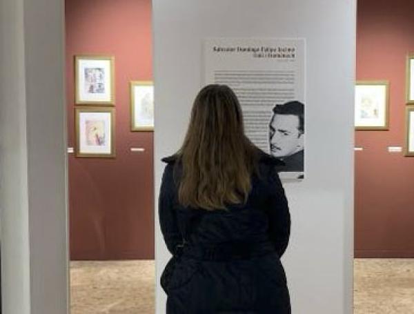 'Salvador Dalí. Entre arte y mito', que incluye pinturas, esculturas, litografías y documentos inéditos del artista español, además de obras de otros autores del Surrealismo, se podrá visitar hasta el próximo 27 de julio.