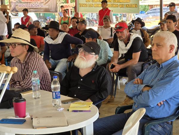 Encuentro entre Gobierno y disidencias en el Guayabero.