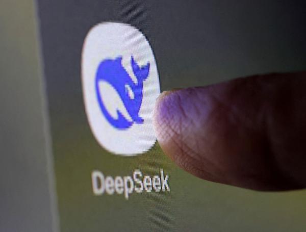 DeepSeek sacudió al mundo tecnológico al crear un potente modelo de IA más barato de construir que sus rivales en EU.