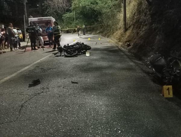 Lugar del fatídico accidente en la vía al mar, zona de Cali.