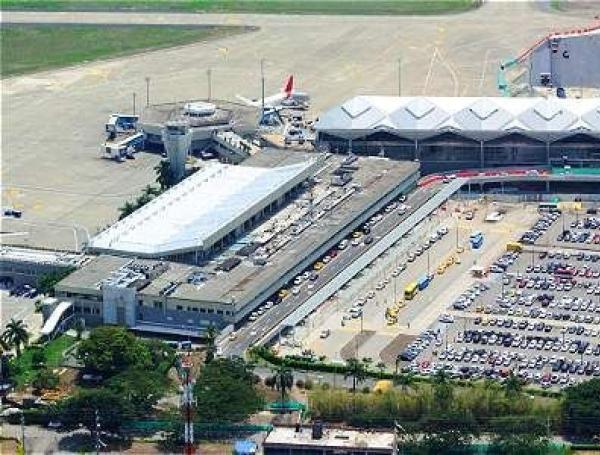 Aeropuerto Alfonso Bonilla Aragón, Palmira.