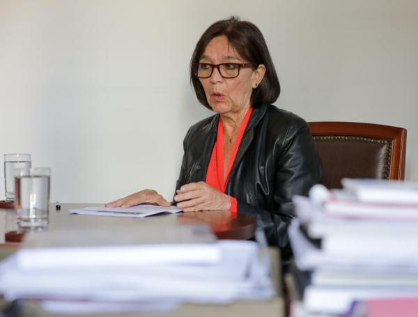 Astrid Martínez, presidenta del Comité Autónomo de la Regla Fiscal (Carf).