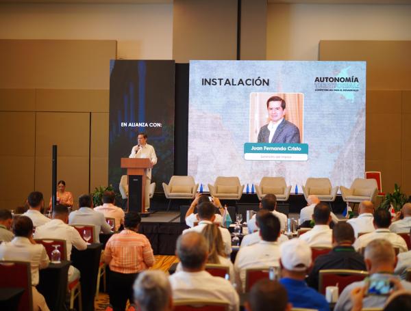 Juan Fernando Cristo en la liga de alcaldes del Caribe