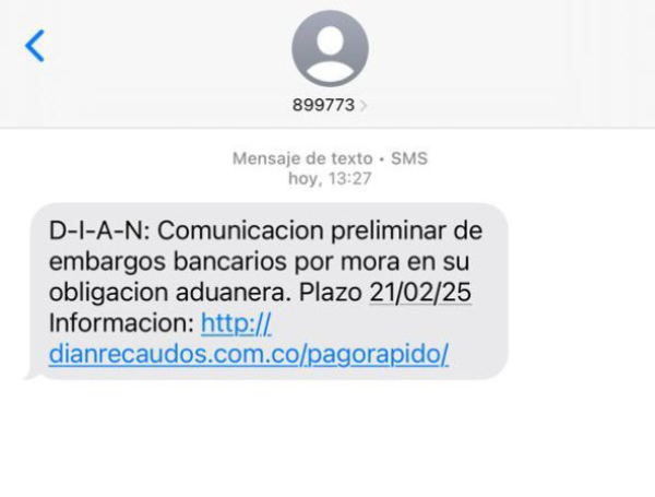 Mensaje de fraude que llega a nombre de la Dian.