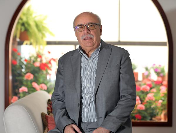 Escritor y analista internacional Gabriel Iriarte Núñez, autor del libro El gran desorden mundial.