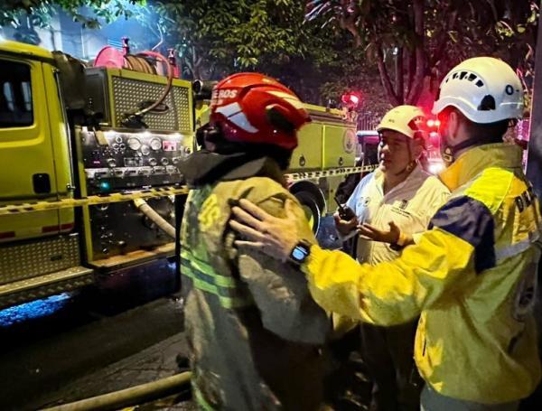 Voraz incendio en una bodega en Medellín