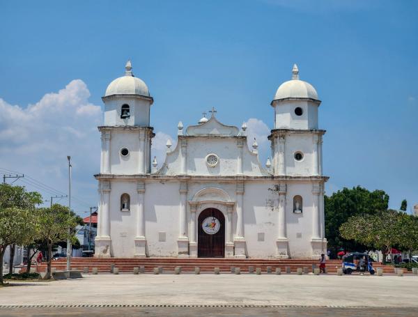 PLAZA MAYOR DE SOLEDAD