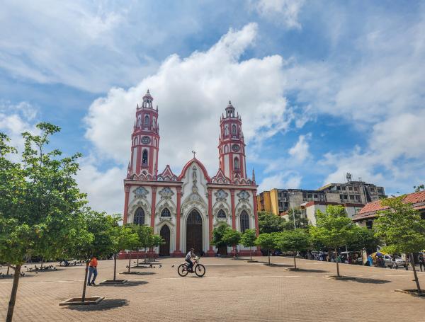 IGLESIA SAN NIOCLAS EN CENTRO DE BARRANQUILLA