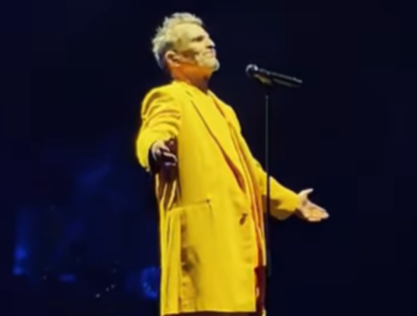 Miguel Bosé
