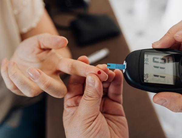 La diabetes puede causar alteraciones en la orina