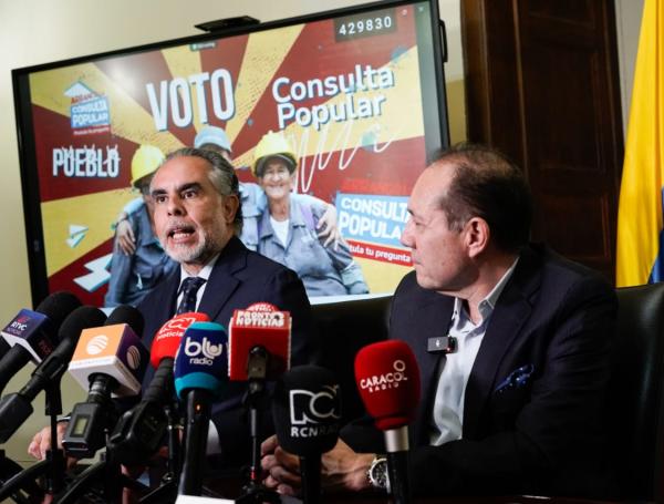 El ministro del Interior, Armando Benedetti, aseguró que la idea es garantizar la participación ciudadana.